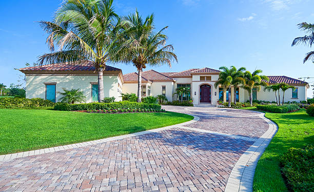 Best Local Driveway Pavers  in Mount Carmel, OH
